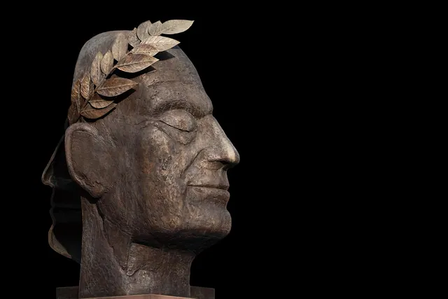 sculpture, julius caesar, statue, art, ancient, old, portrait, sightseeing, historical, story, emperor, roman empire, empire, rome, figure, artwork, isolated, bronze sculpture, kai. Historical figures by country compared: coverage and gaps