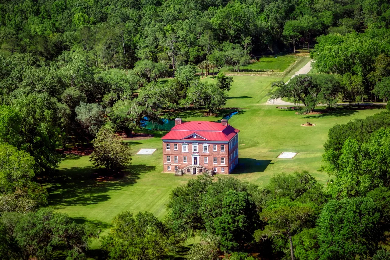 drayton hall, charleston, south carolina, plantation home, house, mansion, attractions, tourism, forest, trees, wood, hdr, landmark, historic, summer, nature, outdoors, landscape, scenic, country, rural, america, green home, green house, green wood, charleston, charleston, charleston, charleston, charleston, south carolina, south carolina. Southern plantation records in Charleston and Richmond