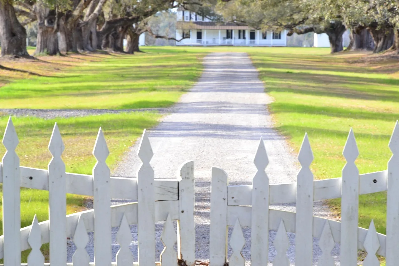plantation, colonial, historic, tourism, estate. How to Trace a Figure Using Colonial American Records
